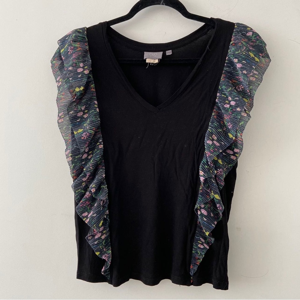Anthropologie Vanessa Virginia Indak Ruffle Top Size XS